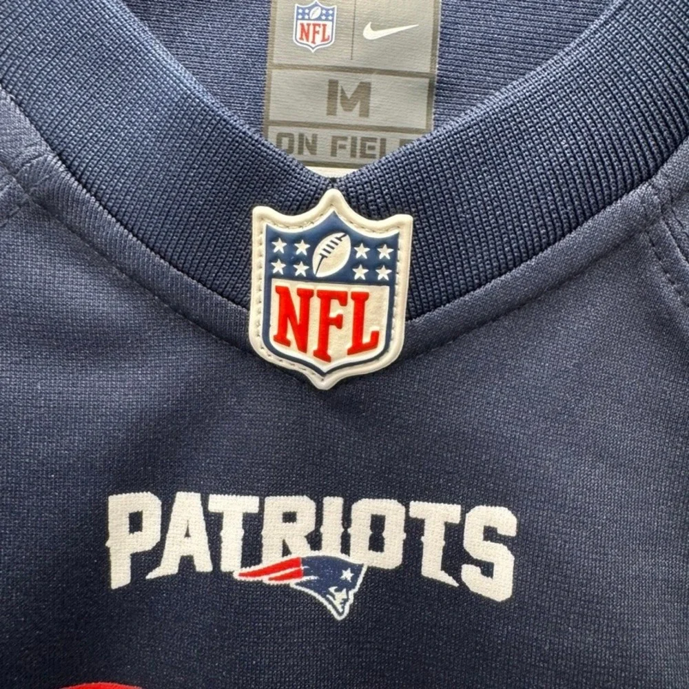Nike New England Patriots JuJu Smith-Schuster 7 Jersey Youth Medium Navy Blue